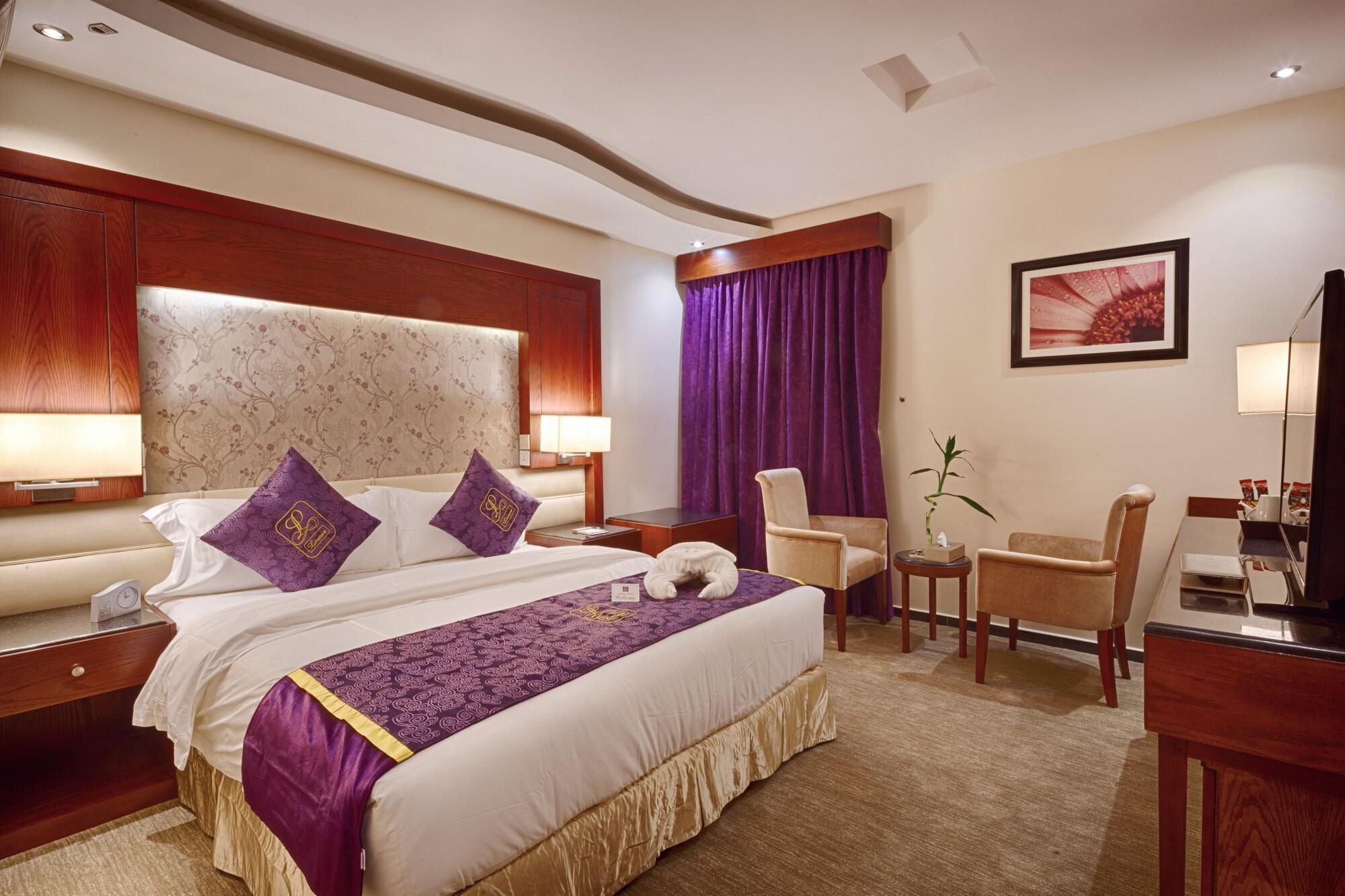 Lavona Hotel Jubail Exterior photo