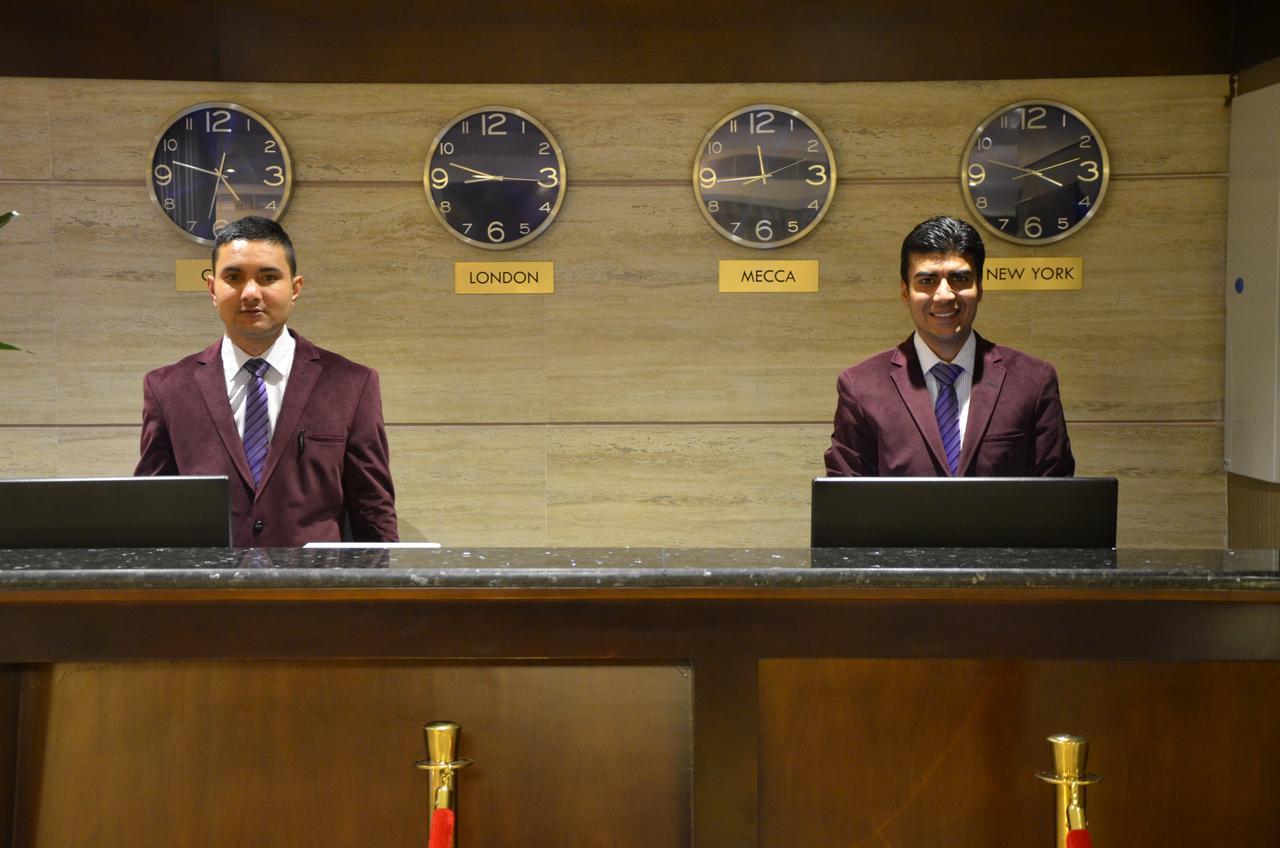 Lavona Hotel Jubail Exterior photo